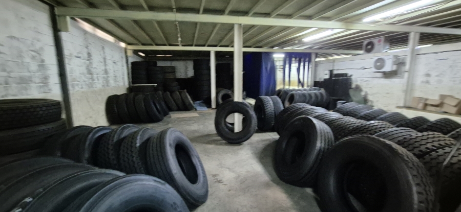 Commercial Property for Sale in Killarney Gardens Western Cape